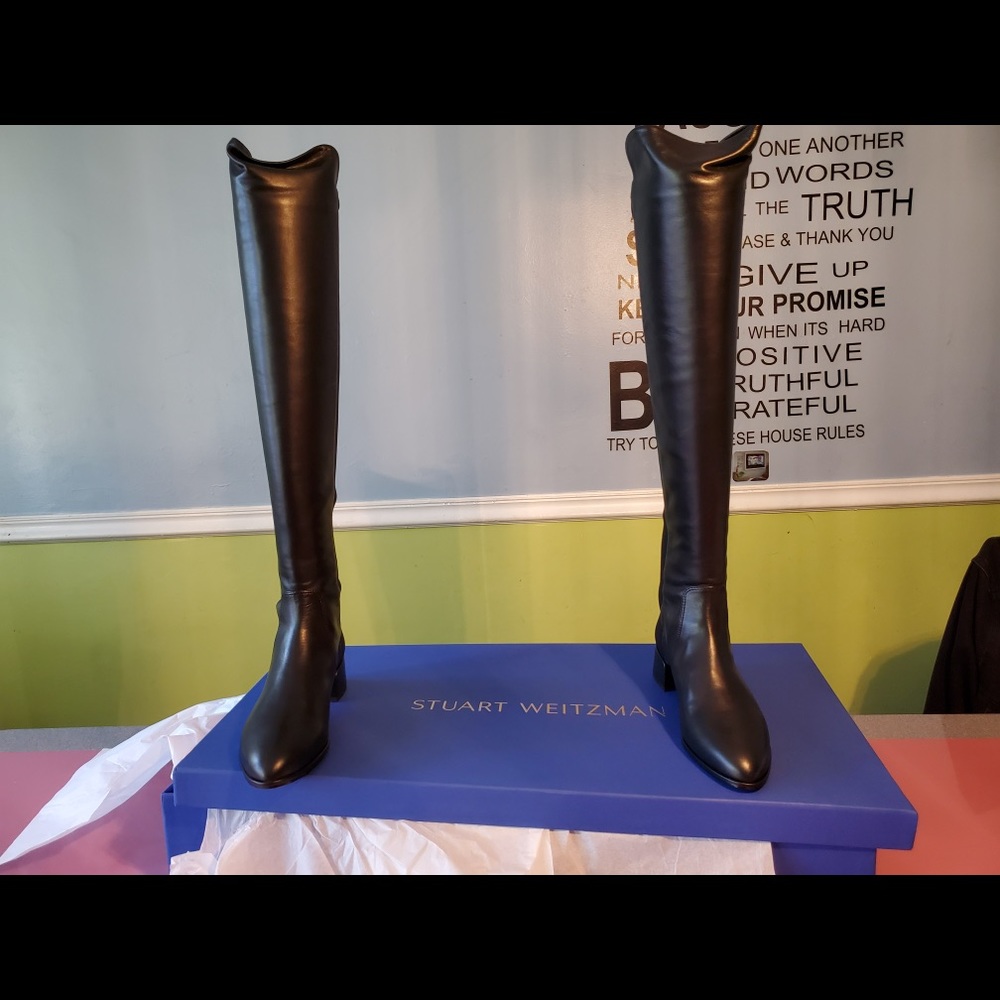 Women’s Knee Boots